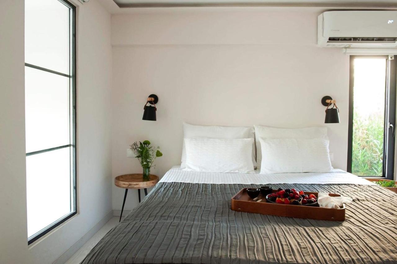 Corfu Town Stylish Twin Apartment Bagian luar foto